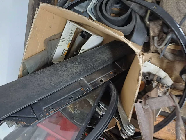 Vrachtwagen onderdelen daf - afbeelding 5 van  8