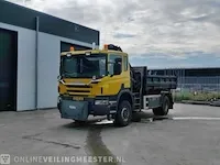 Vrachtwagen scania, p340 met autolaadkraan fassi f110axs en kipper, bouwjaar 2006 | 239401 km - afbeelding 21 van  41