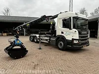 Vrachtwagen scania, p360. met laadkraan, schalenknijper en haakarm hiab, bouwjaar 2023 tellerstand 119 km - afbeelding 12 van  55