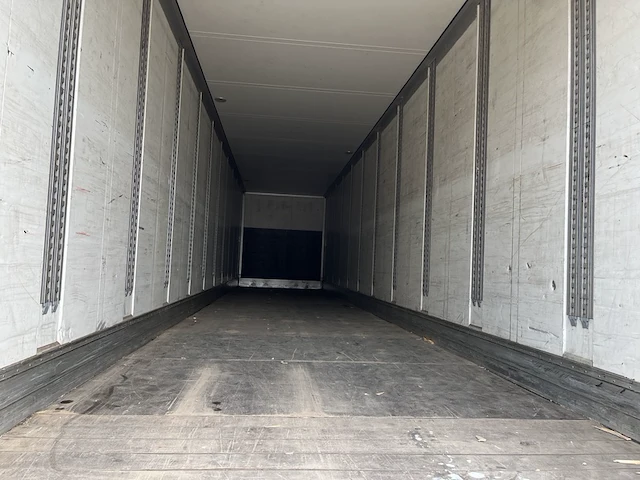 Vrachtwagen trailer schmitz, sko24 - afbeelding 15 van  19