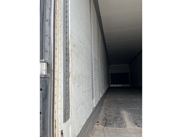 Vrachtwagen trailer schmitz, sko24 - afbeelding 16 van  19