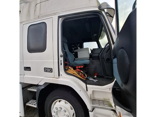 Vrachtwagen, volvo, fm7 290, 2001 - afbeelding 28 van  44
