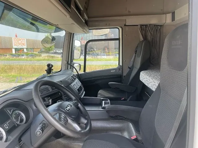 Vrachtwagen - afbeelding 15 van  50