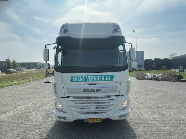 Vrachtwagen - afbeelding 12 van  50