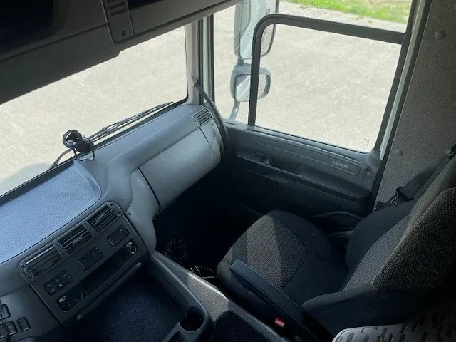 Vrachtwagen - afbeelding 29 van  50