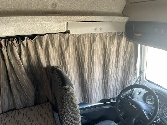 Vrachtwagen - afbeelding 32 van  50