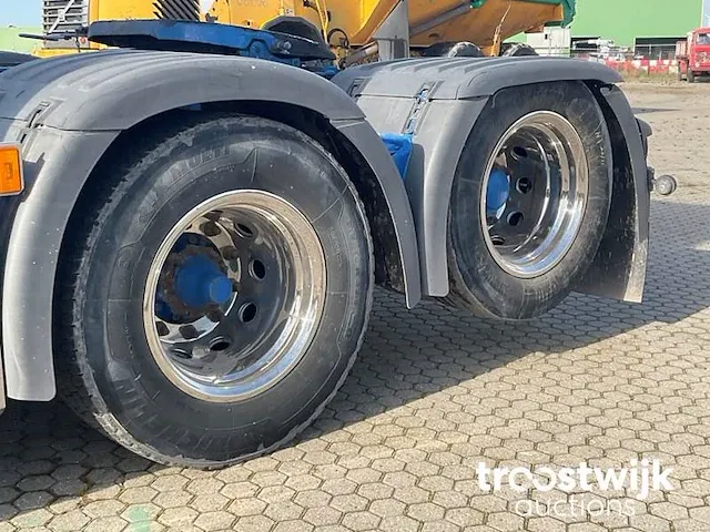 Vrachtwagen - afbeelding 4 van  39