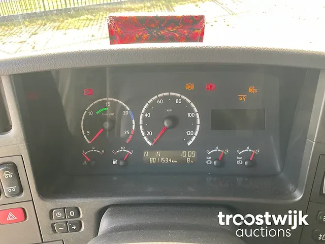 Vrachtwagen - afbeelding 17 van  39