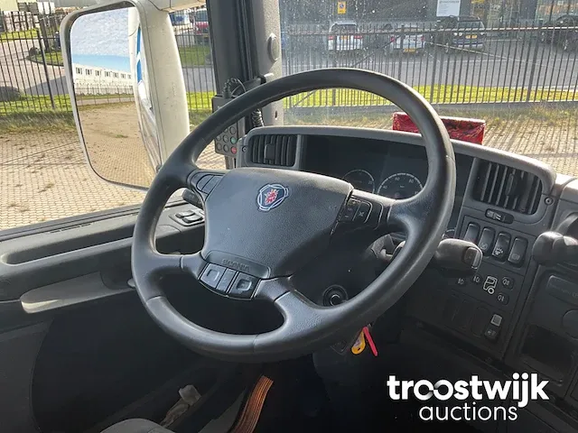 Vrachtwagen - afbeelding 19 van  39