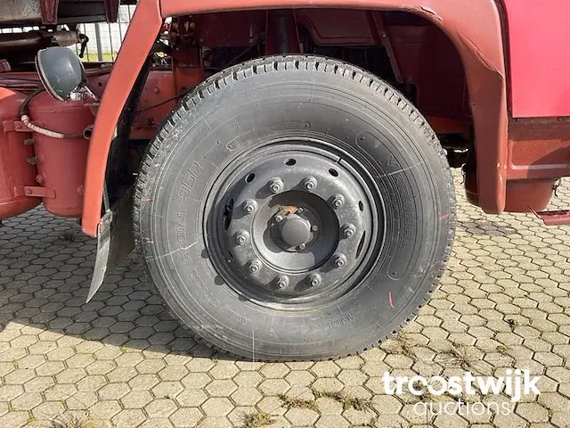 Vrachtwagen - afbeelding 2 van  23