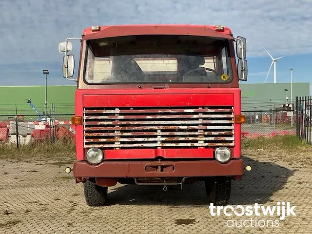 Vrachtwagen - afbeelding 20 van  23