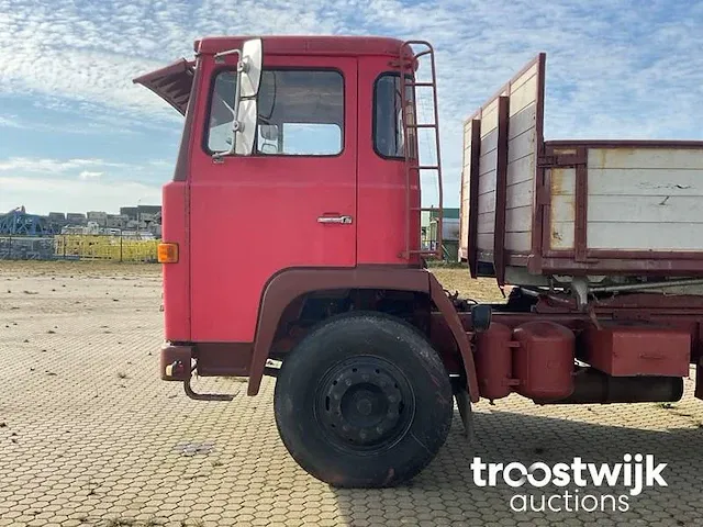 Vrachtwagen - afbeelding 21 van  23