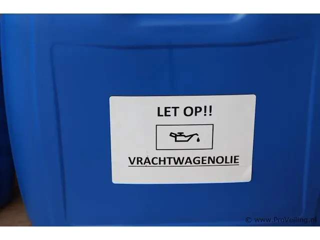 Vrachtwagenolie - 2 stuks - afbeelding 2 van  3