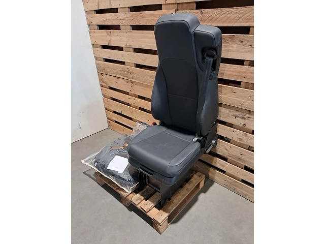 Vrachtwagenstoel met stoelhoes, grammer, s933 g s2 mbt, 2018 - afbeelding 8 van  15