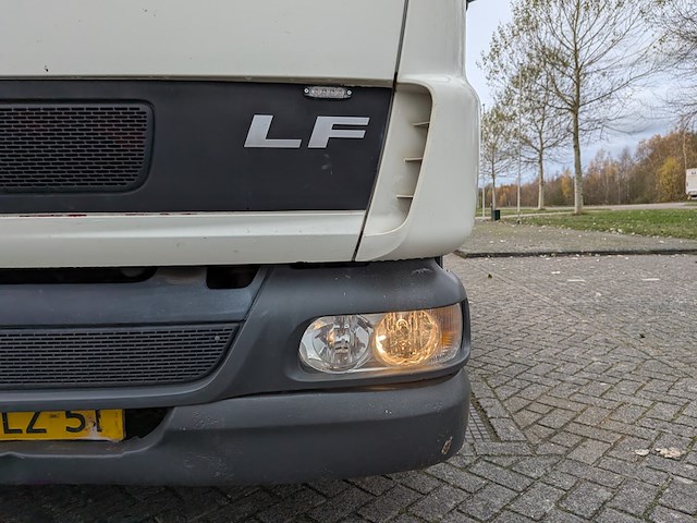 Vrachtwagen/voertuigtransporter daf, ae45cf, n.v.t., bouwjaar 2004 - afbeelding 2 van  44