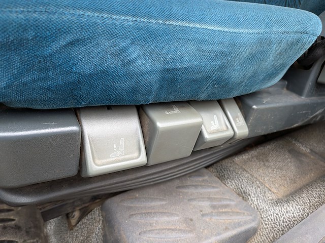 Vrachtwagen/voertuigtransporter daf, ae45cf, n.v.t., bouwjaar 2004 - afbeelding 25 van  44