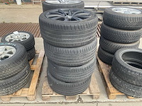 Vredestein autoband met mercedes velg 245/40 zr18 (4x) - afbeelding 1 van  7