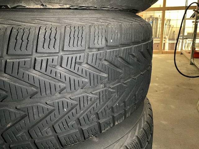 Vredestein autoband met velg (4x) - afbeelding 4 van  4