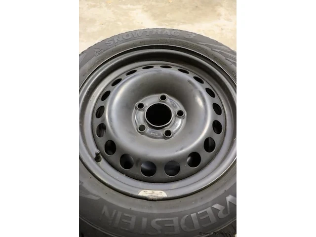 Vredestein autobanden met stalen velg - 195/65 r15-91t m & s - 4 stuks - afbeelding 6 van  6