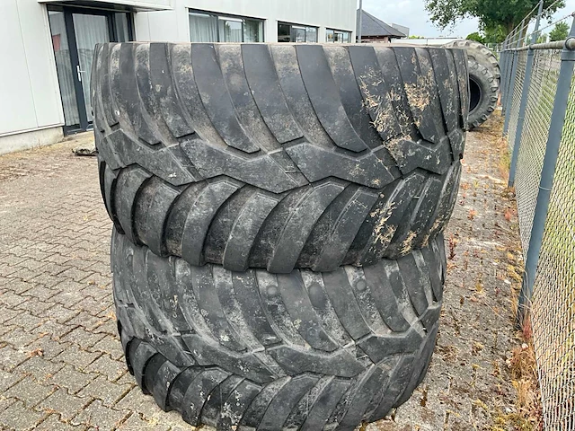 Vredestein flotation trac 750/60r30.5 banden - afbeelding 7 van  8