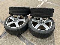 Vredestein quatrac pro volvo r-design autoband (4x) - afbeelding 6 van  11