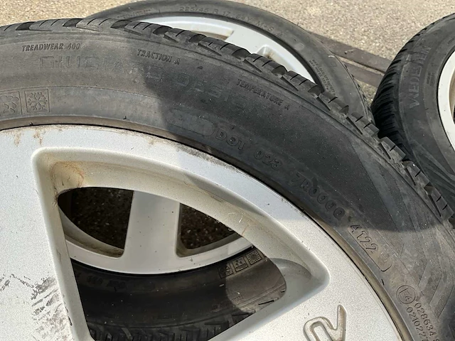 Vredestein quatrac pro volvo r-design autoband (4x) - afbeelding 8 van  11