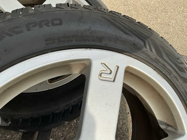Vredestein quatrac pro volvo r-design autoband (4x) - afbeelding 9 van  11