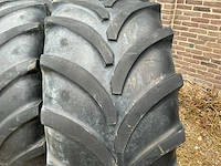Vredestein traxion 600/65r28 set - afbeelding 4 van  7