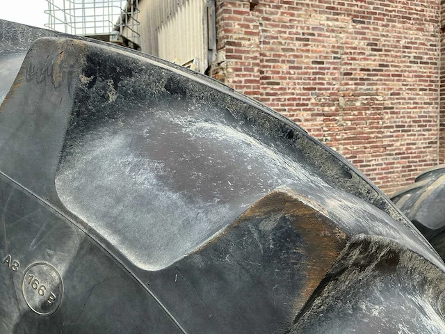 Vredestein traxion 710/70r38 - afbeelding 4 van  6