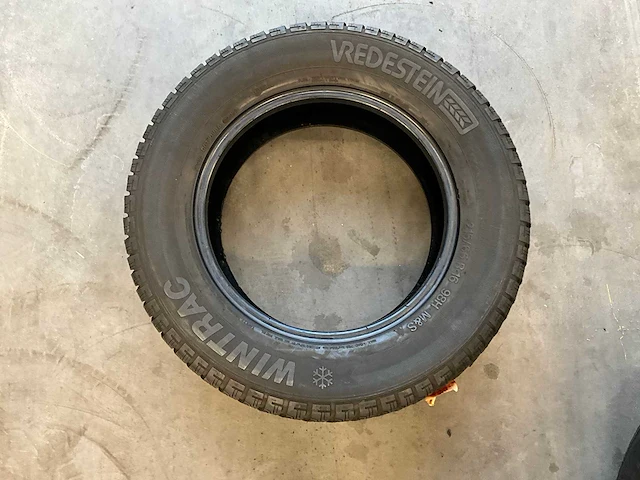 Vredestein "wintrac" 215/65 r16 (2x) - afbeelding 2 van  7