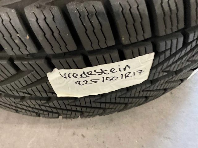 Vredestein "wintrac xtreme" 225/50 r17 (4x) - afbeelding 4 van  10