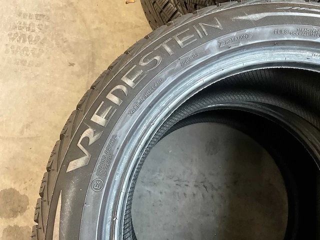 Vredestein "wintrac xtreme" 225/50 r17 (4x) - afbeelding 6 van  10