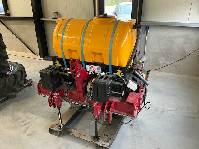Vredo - 2022 - dz fluid feeder 140 - overige gewasbescherming en -bemesting - afbeelding 8 van  20