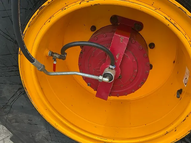 Vredo vt3936 (19m3) zelfrijdende mesttank - afbeelding 13 van  48