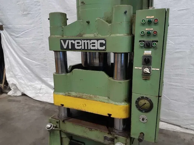 Vremac - 4k 2500 - hydraulische pers - afbeelding 3 van  10