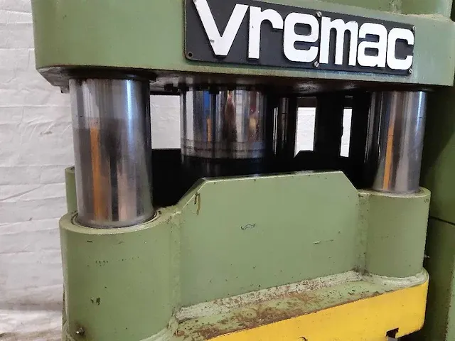 Vremac - 4k 2500 - hydraulische pers - afbeelding 6 van  10