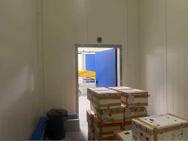 Vriescel (4,80x2,90 mtr) (14m2) - afbeelding 12 van  13