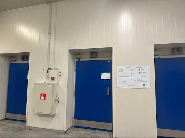 Vriescel (4,80x2,90 mtr) (14m2) - afbeelding 1 van  13