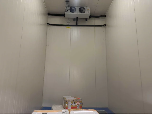Vriescel (4,80x2,90 mtr) (14m2) - afbeelding 5 van  13