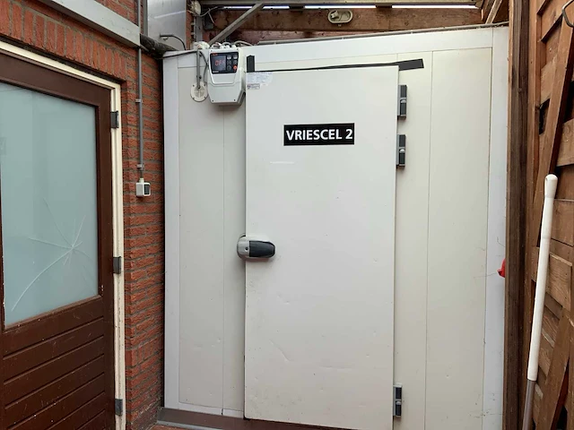 Vriescel - afbeelding 4 van  10