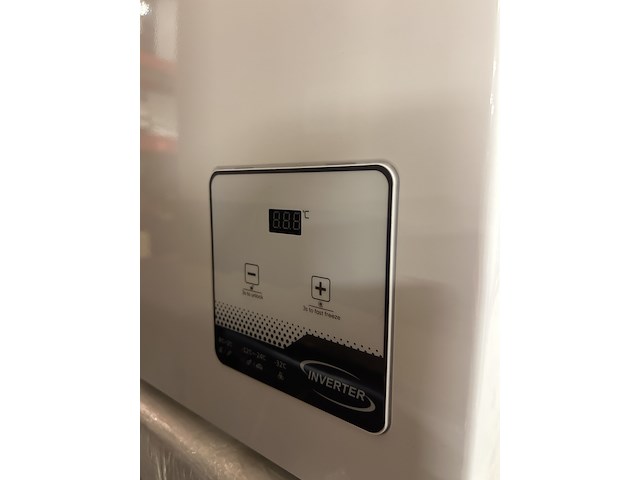 Vrieskist 142 liter breedte 64 cm hoogte 83,5 cm chiq, fcf142de - afbeelding 6 van  7