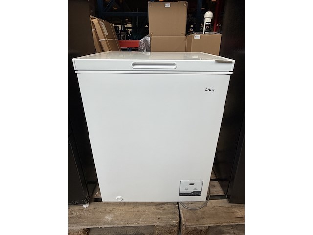 Vrieskist 142 liter breedte 64 cm hoogte 83,5 cm chiq, fcf142de - afbeelding 2 van  2