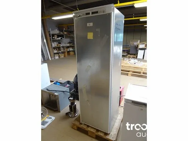 Vriezer inbouw - afbeelding 2 van  4