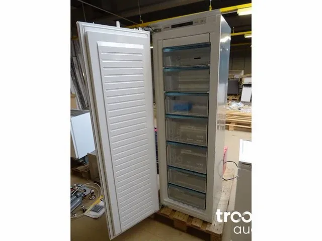 Vriezer inbouw - afbeelding 3 van  4
