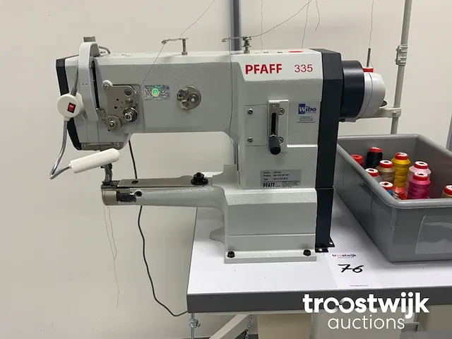 Vrije arm leernaaimachine met werktafel - afbeelding 3 van  9