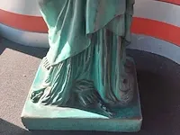 Vrijheidsbeeld met verlichting - afbeelding 4 van  5