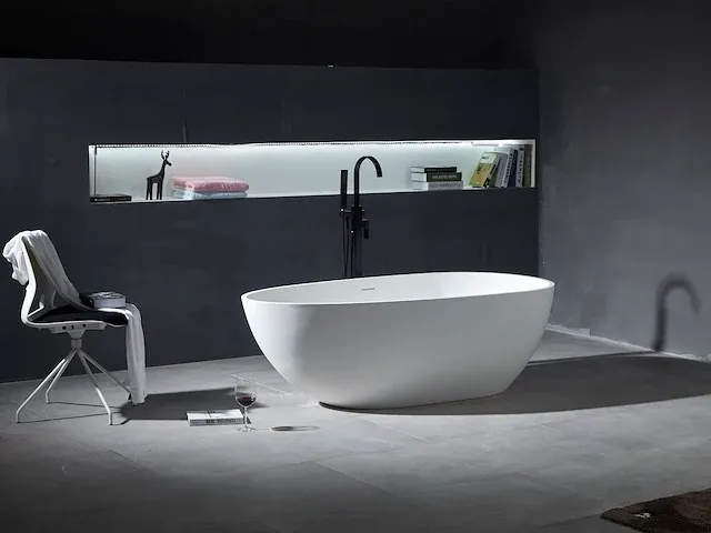Vrijstaand bad - solid surface - izak (in 2 kleuren beschikbaar) - afbeelding 1 van  7