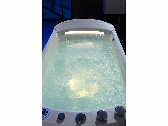 Vrijstaand design massagebad - waterval - glans wit - afbeelding 21 van  22