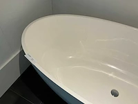 Vrijstaande bad - afbeelding 3 van  5