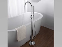Vrijstaande badkraan - vonato - clovaro - bad, vrijstaand - afbeelding 3 van  7